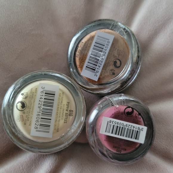 Rimmel London Jelly Makeup - Picture 2 of 2